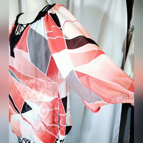 2 Pc: Trixie TAG Maxi Dress+Banana Republic Silk Blouse, Black/White/Coral, XS - Picture 14 of 16